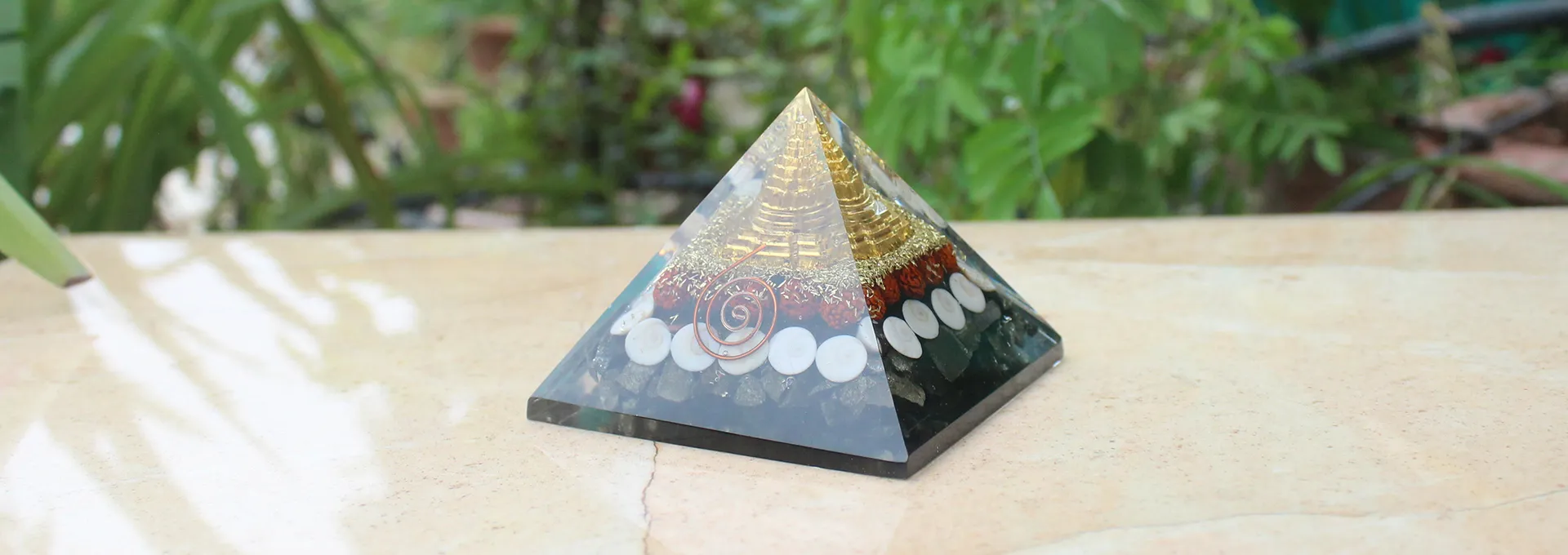 money-pyramid-homepage-banner02_result