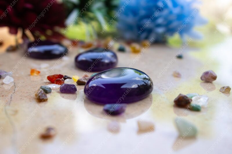 Amethyst Cabochon - Image 3