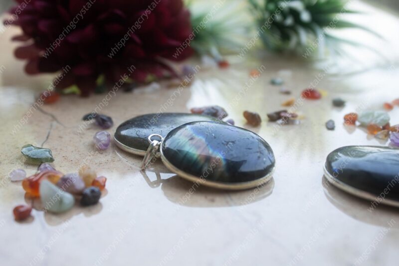 Labradorite Oval Pendant
